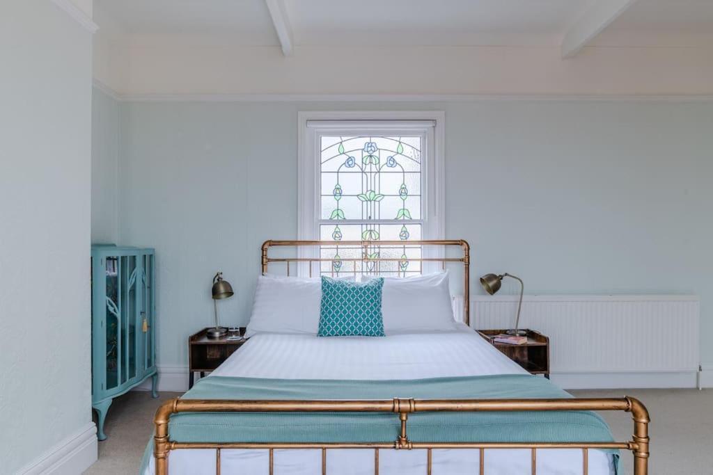 Magnificent House With Harbour View - * Ramsgate