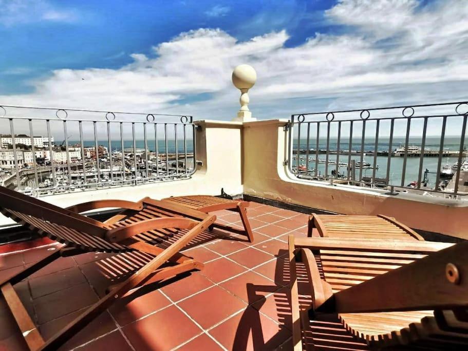 Magnificent House With Harbour View - Holiday home Ramsgate